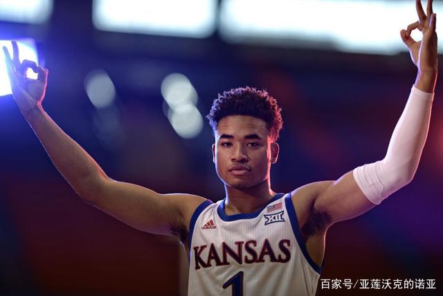 沃特森分享与哈登训练合影，骑士续约哈登